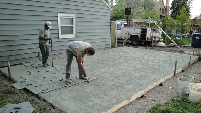 contractors-diy-backyard