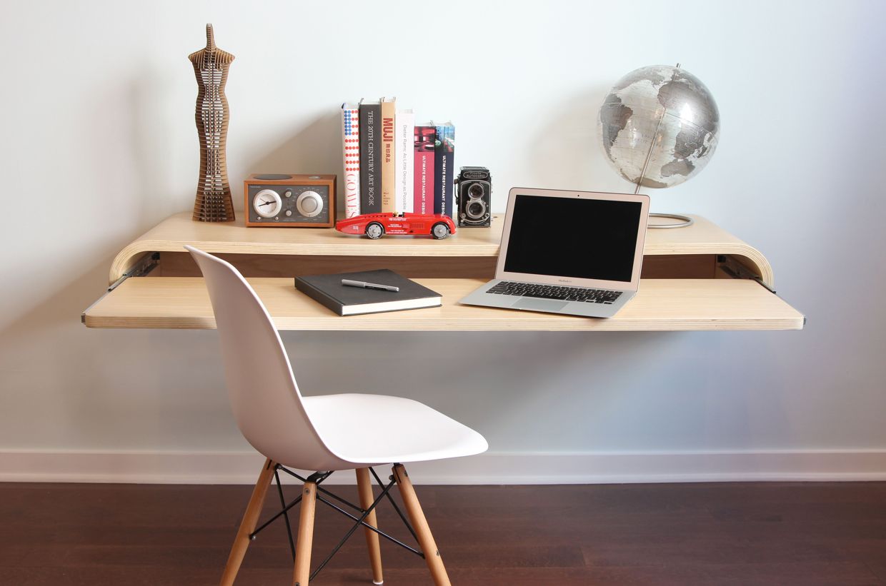 minimalistic-desk-diy-wood